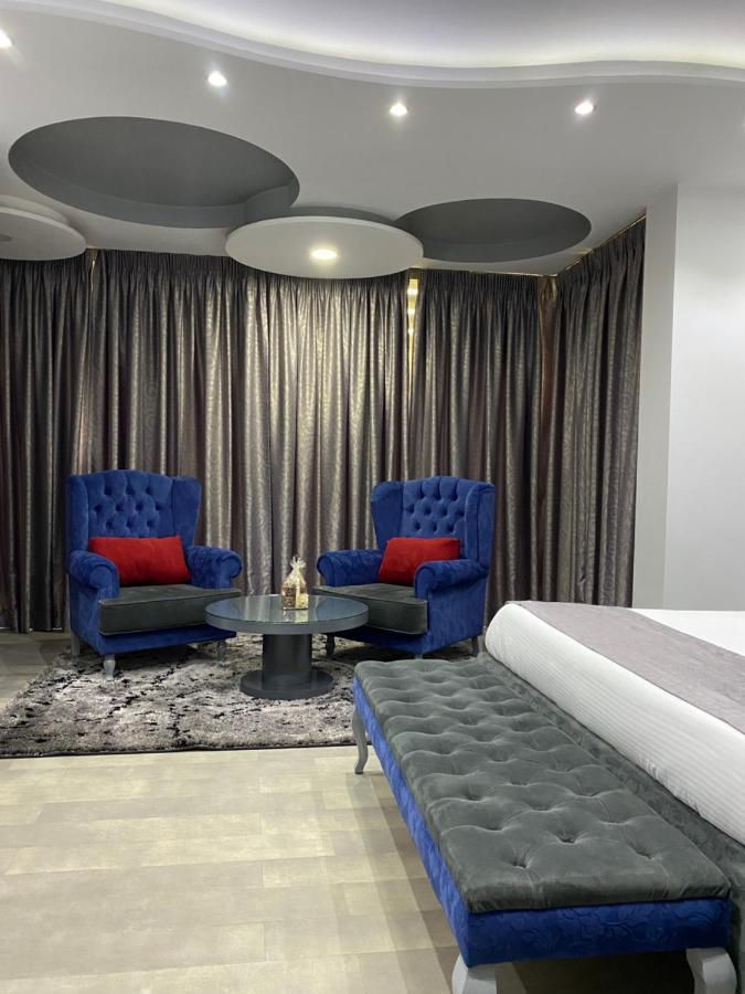 New W Hotel 티라나 외부 사진