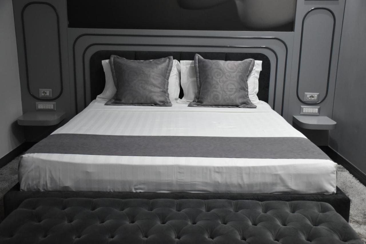 New W Hotel 티라나 외부 사진